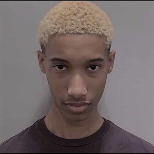 Meet your Posher, Jailon